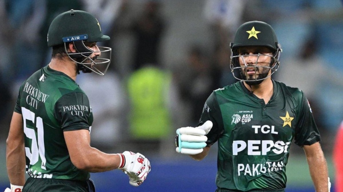 Oman vs Pakistan LIVE: Pakistan score 160; Harris 66