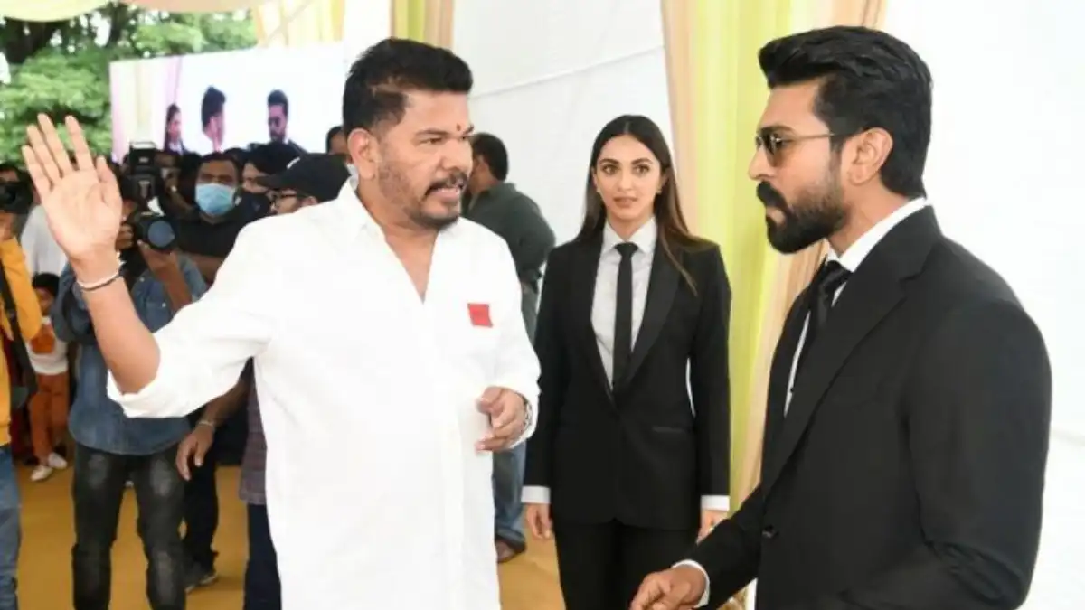 Ram Charan wishes director Shankar on his birthday, calls it a 'great learning experience' working with him for #RC15