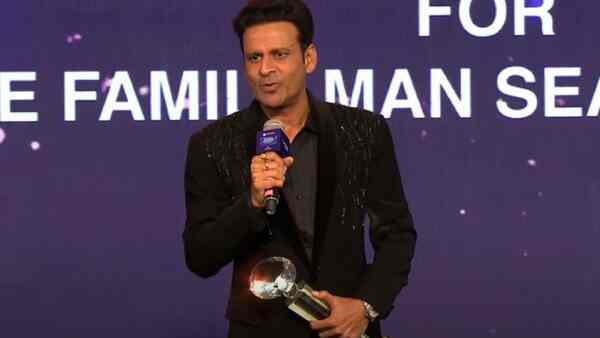 OTTplay Awards 2022: ‘Srikant Tiwari’ Manoj Bajpayee wins best actor in a series for The Family Man 2