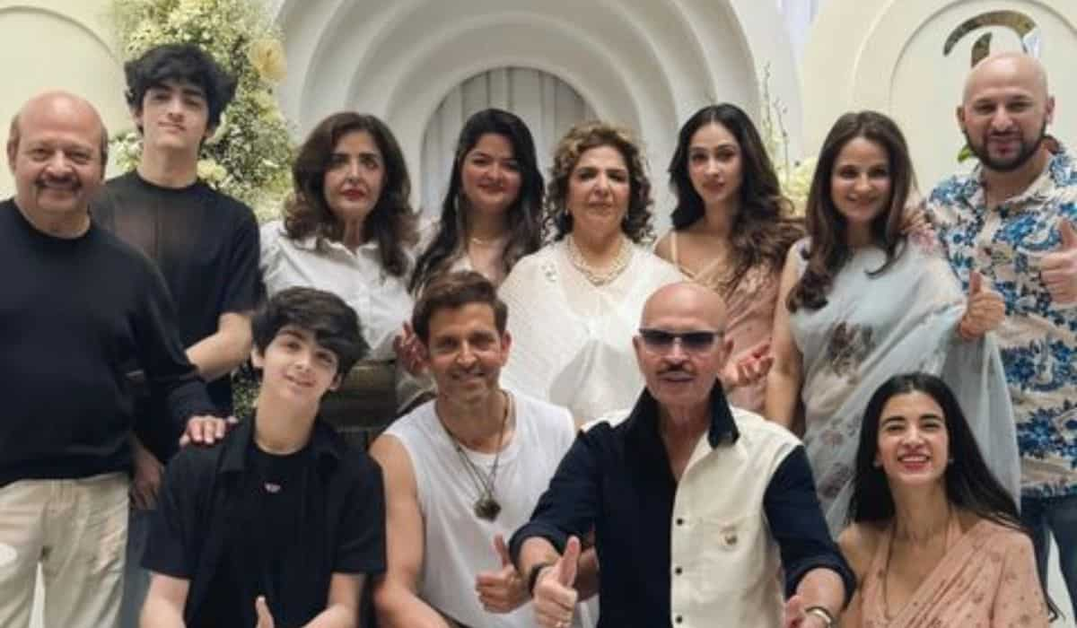 Kapoor Family Celebrates Christmas! See Pictures - News18