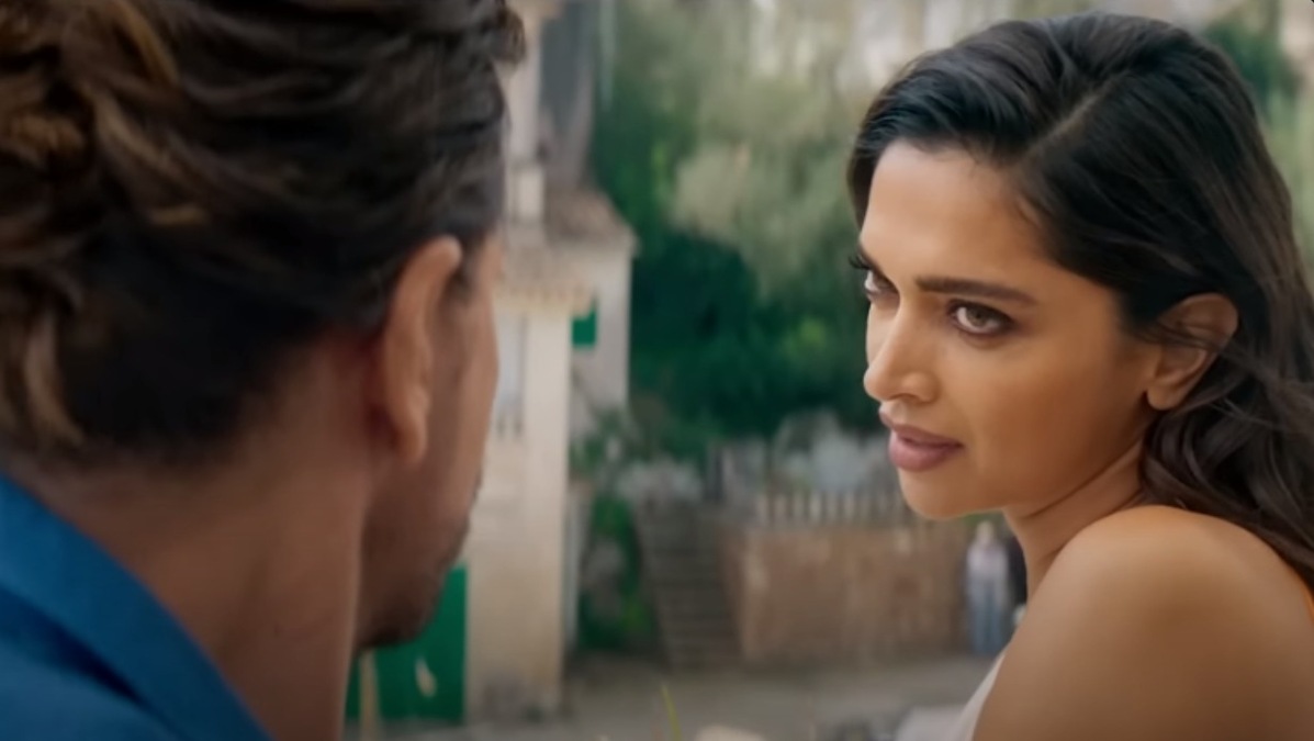 Pathaan on OTT: Shah Rukh Khan and Deepika Padukone's sizzling chemistry is unmatchable - Watch