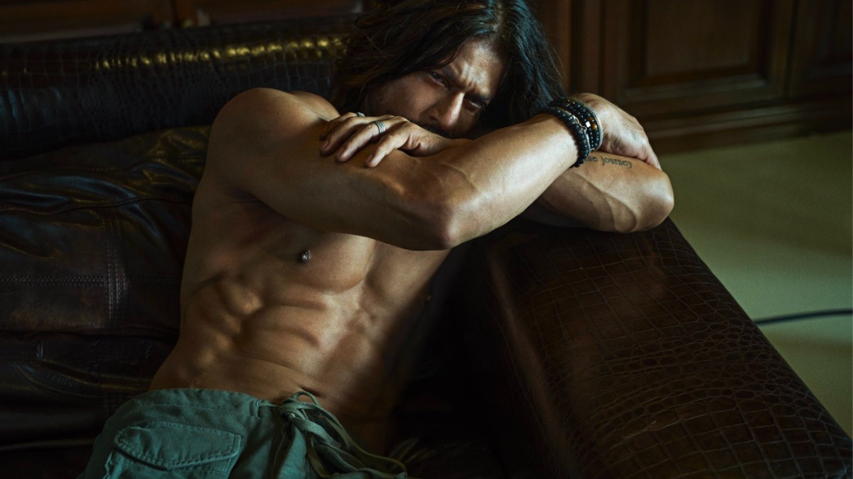 Pathan first look: Shah Rukh Khan goes shirtless on social media. Let that sink in...