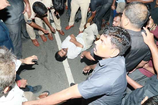 Pawan Kalyan lies on the road