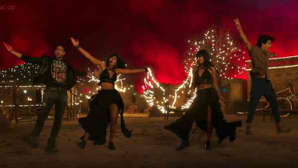 Phone Bhoot song Kaali Teri Gutt: Katrina Kaif, in a double role, turns up the heat, leaving Siddhant Chaturvedi and Ishaan Khatter speechless