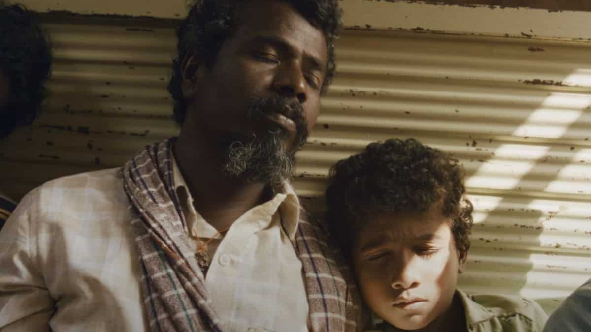https://www.mobilemasala.com/movie-review/Photo-movie-review-Utsav-Gonwar-Kannada-film-about-migrant-exodus-during-lockdown-is-hard-hitting-but-to-what-avail-i223655