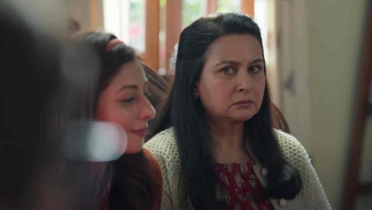 Poonam Dhillon reveals she wanted to quit acting after Trishul