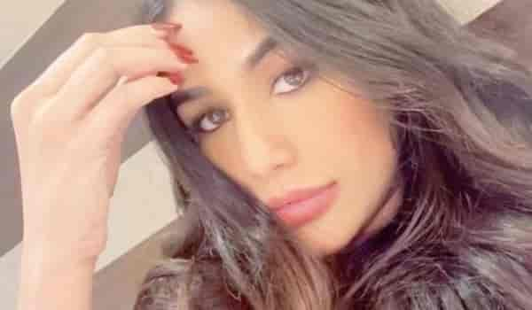 Poonam Pandey ALIVE, fake death news post created for cervical cancer awareness