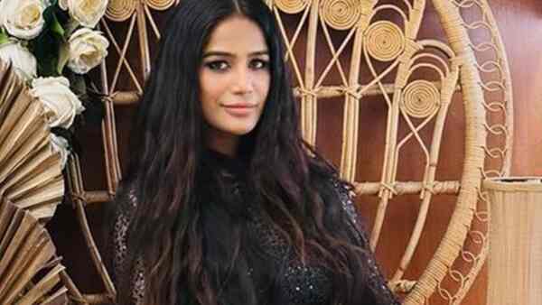 Poonam Pandey apologises for viral fake death, addresses all speculations | Watch video