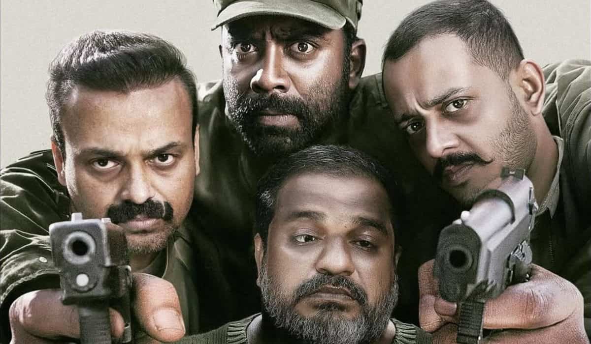 Oru Durooha Saahacharyathil: Ratheesh Balakrishnan Poduval backed from the film?