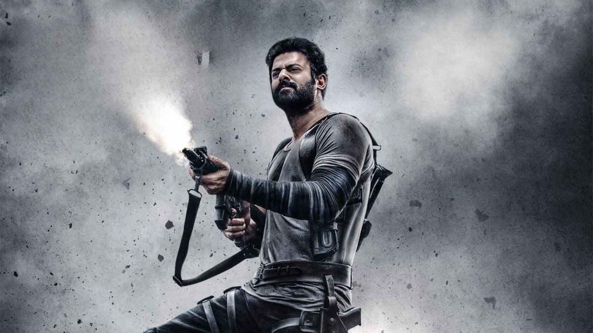 Prabhas gets injured on the sets of Fauji; to get treated in THIS country