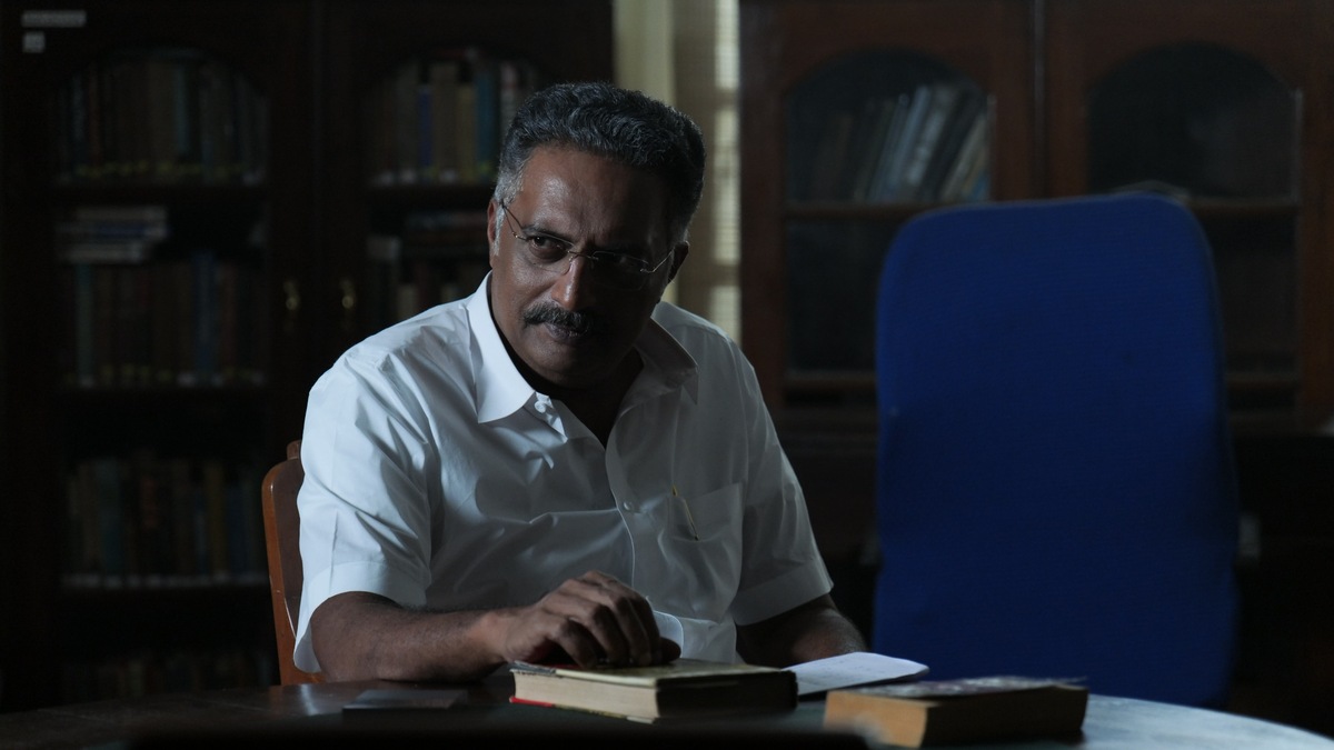 Did Prakash Raj insult Chandrayaan-3 mission? The actor disagrees, claims it was a nod to 'Kerala Chaiwala'