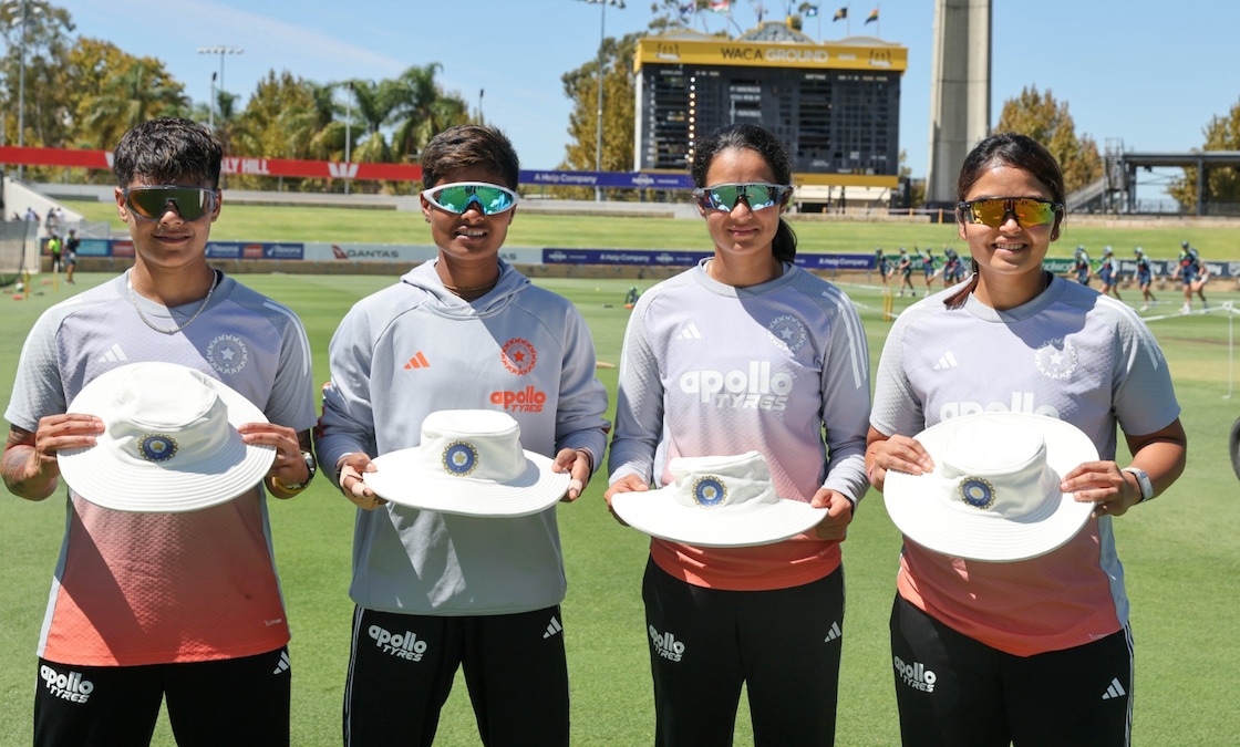 How many Indian players have played Women's Test? 4 players join the elite list