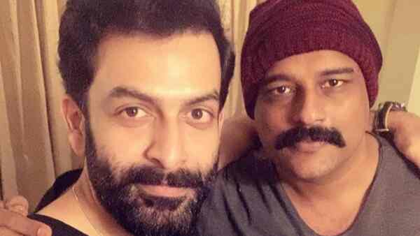 Murali Gopy to travel to Jordan during Prithviraj’s Aadujeevitham shoot to help prep for Mohanlal’s Empuraan