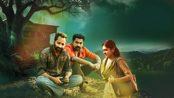 Promo poster for Thondimuthalum Driksakshiyum.