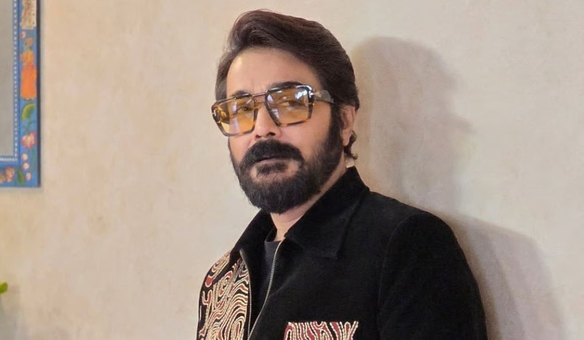 Maalik: Prosenjit Chatterjee clarifies 'why are you asking me in Bengali' statement; 'I am sorry for that'