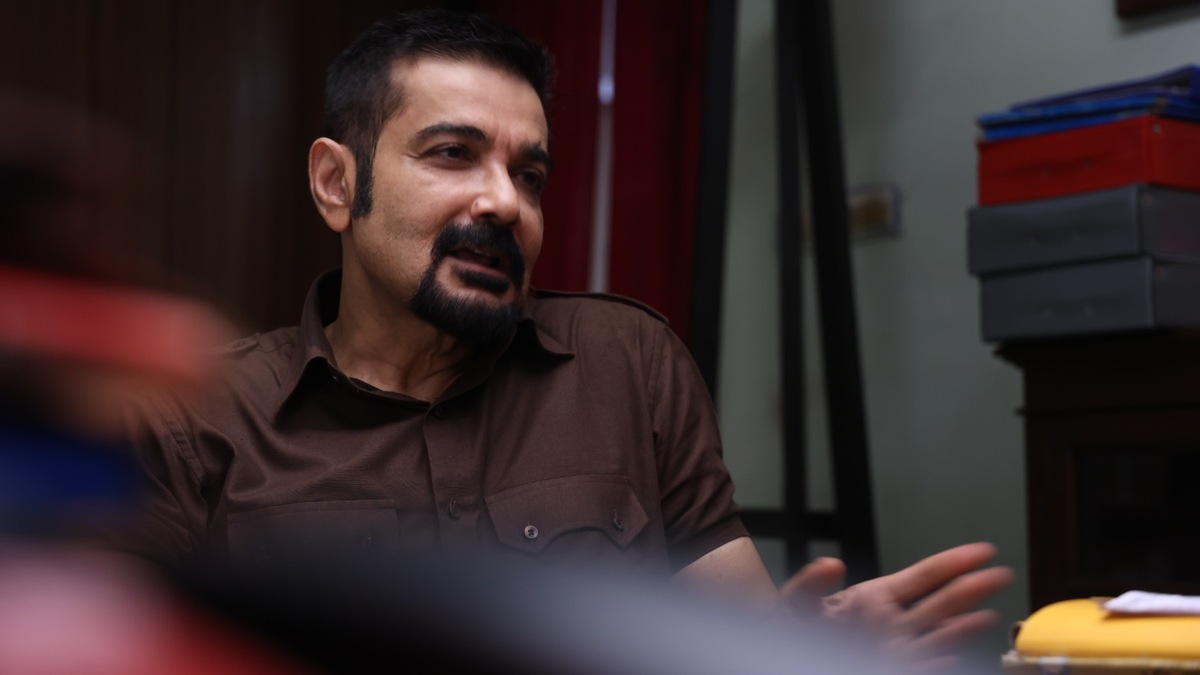 Dawshom Awbotaar-actor Prosenjit Chatterjee: If I do something in Bollywood, it has to be a strong