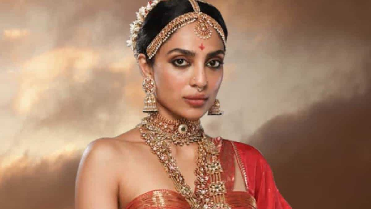 Ponniyin Selvan 2: BTS Video Of Sobhita Dhulipala's Enchanting ...