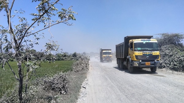 Quarrying. Still from Changing Landscape.