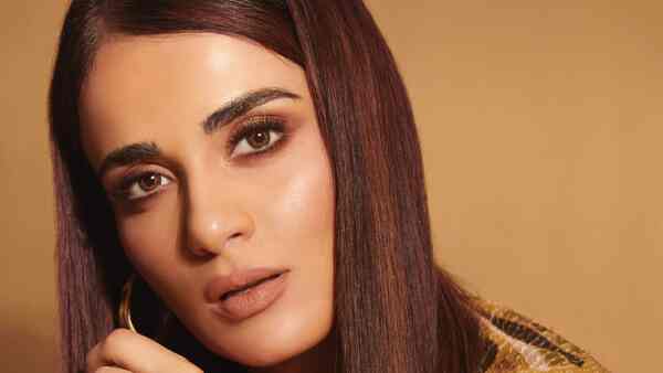 Radhika Madan shoots in her hometown Delhi for her next; deets inside