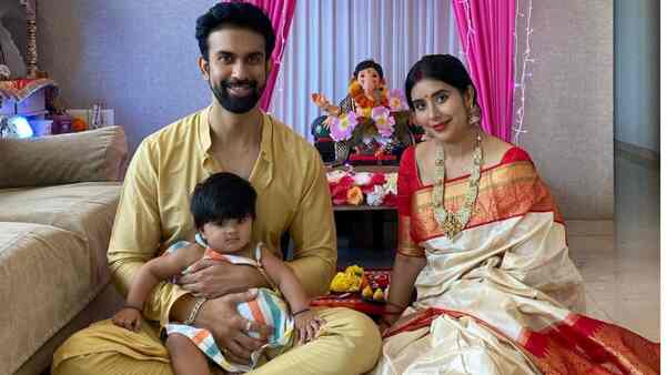 Ganesh Chaturthi 2022: Rajeev Sen, Charu Asopa celebrate amid separation rumours