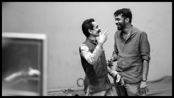 Rajesh Madhavan at Maranamass set