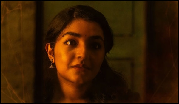 Rajisha Vijayan as Divya in Kalamkaval