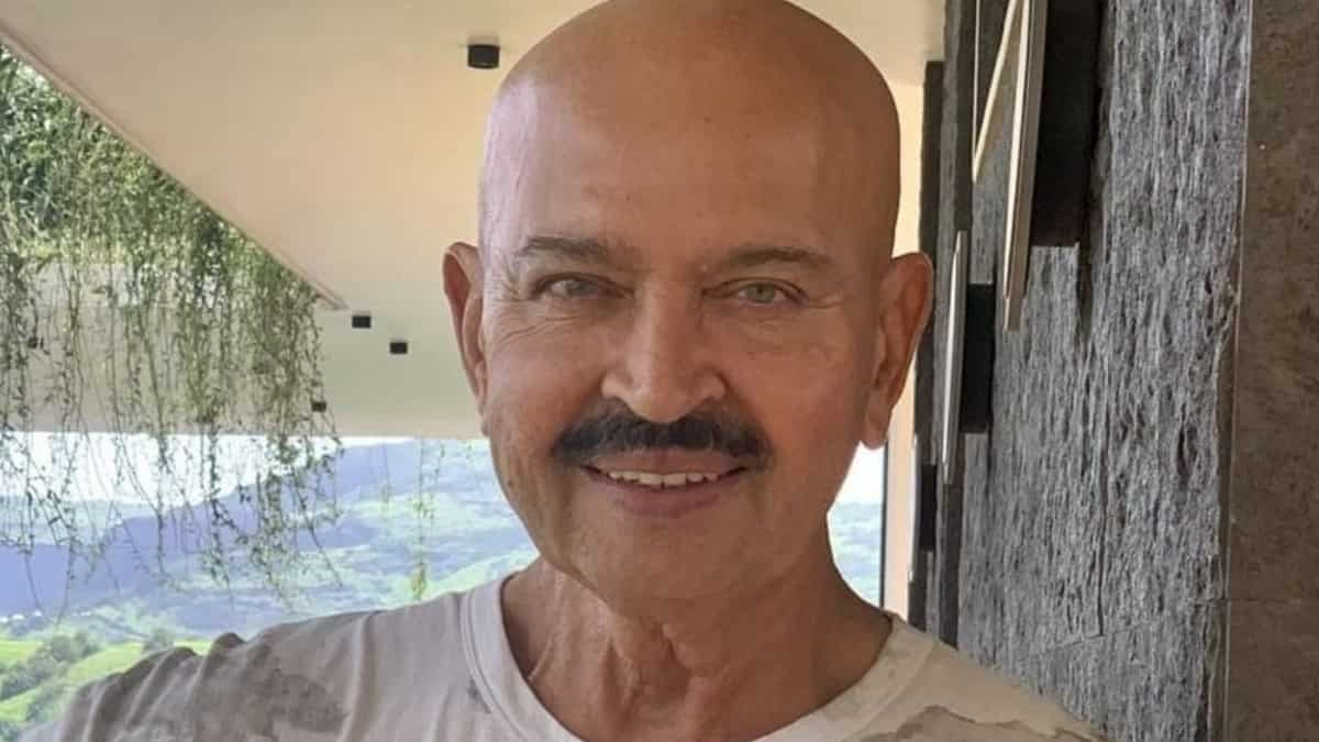 https://www.mobilemasala.com/film-gossip/Rakesh-Roshan-on-Overcoming-Struggles-Sunaina-Taught-Me-to-Laugh-in-the-Face-of-i342883