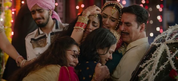 Raksha Bandhan trailer Twitter reactions: Fans call Akshay Kumar's film, 'zabardast', 'perfect family entertainer'
