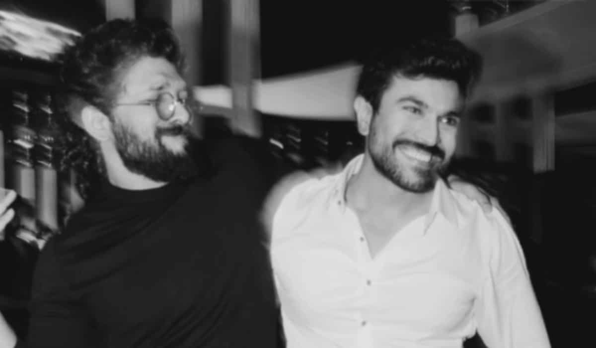 https://www.mobilemasala.com/film-gossip/Allu-Arjun-extends-birthday-wishes-to-cousin-Ram-Charan-with-special-video-Watch-the-duo-recreate-Naatu-Naatu-hook-step-i227397