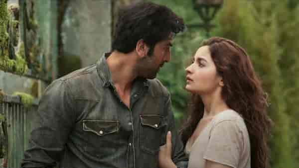 Ranbir Kapoor and Alia Bhatt in a still from Ayan Mukerji's Brahmastra