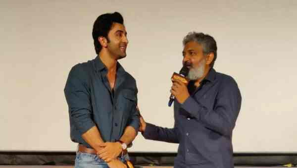 Brahmastra promotions: Ranbir Kapoor wins fans' hearts as he touches SS Rajamouli's feet during an event