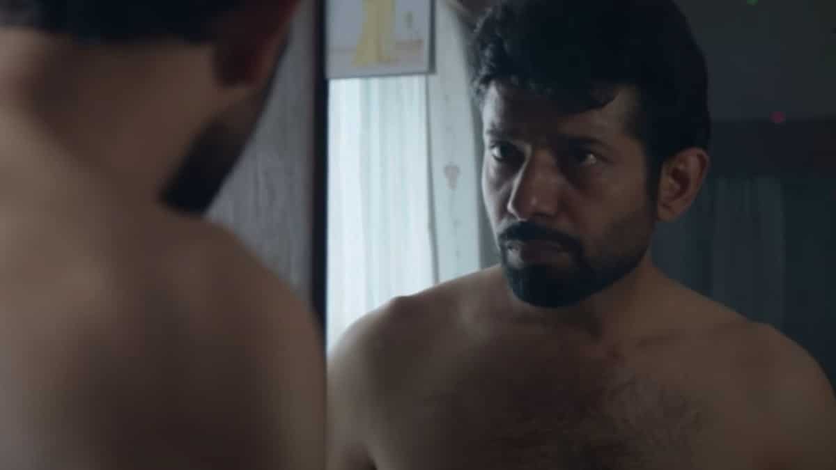 https://www.mobilemasala.com/movie-review/Rangeen-Twitter-Review-Netizens-Critique-Vineet-Kumar-Singhs-Series-for-Losing-Its-Way-i393776