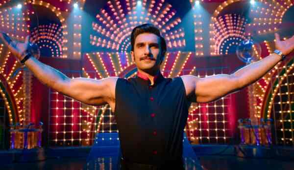 Cirkus trailer Twitter reactions: Netizens declare Ranveer Singh starrer torture, unfunny and unexciting