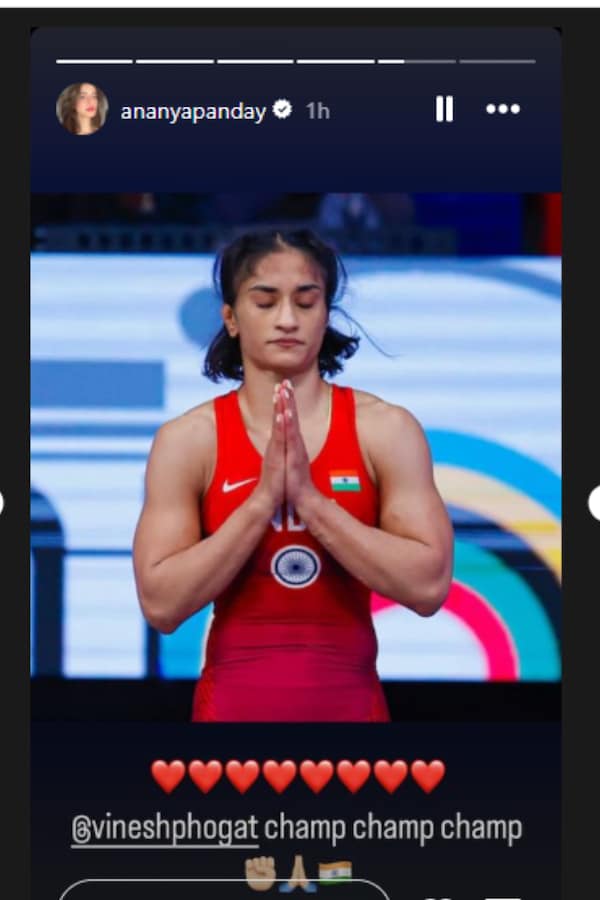 Ananya Panday reacts to Phogat's elimination