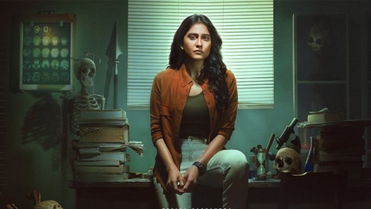 Soorpanagai trailer: Regina is an archaeologist in this mystery thriller which is set in two time periods