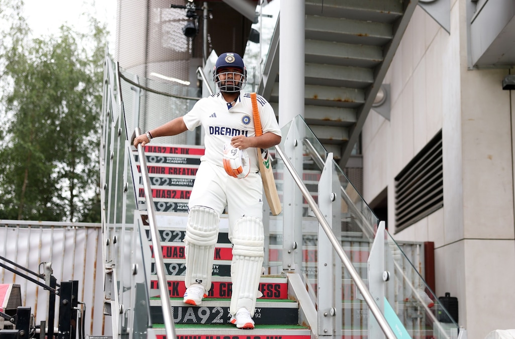 From Rishabh Pant's fractured toe to Kumble's broken jaw: Moments when cricketers played through injury and pain