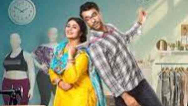 Fatafati: Abir Chatterjee and Ritabhari Chakraborty announce the release date while celebrating Holi