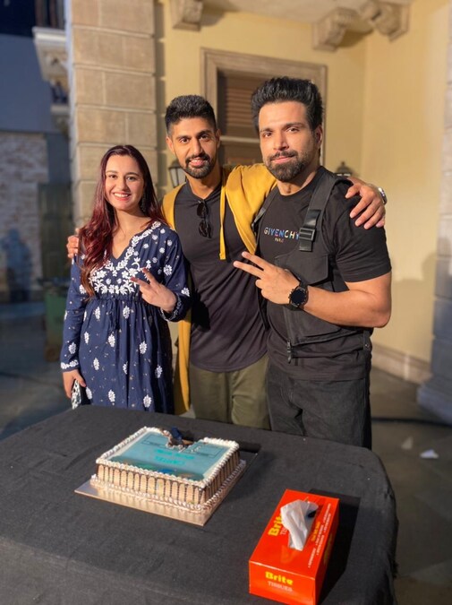 Rithvik Dhanjani And Tanuj Virwani Wrap Shoot Of Their Web Series Cartel 