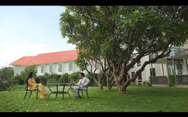 Ritik Ghanshani and Ayesha Kaduskar in Bada Naam Karenge