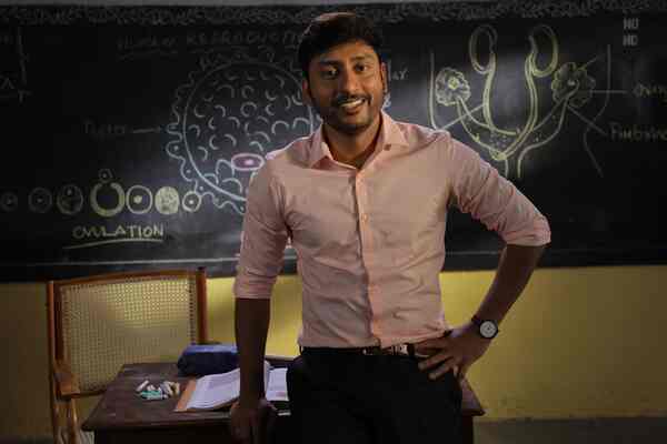 RJ Balaji in Veetla Vishesham/Twitter