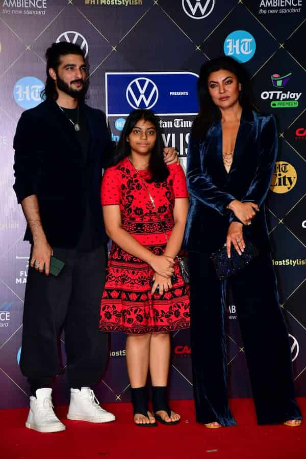 Rohman Shawl with Sushmita Sen and her daughter Alisah