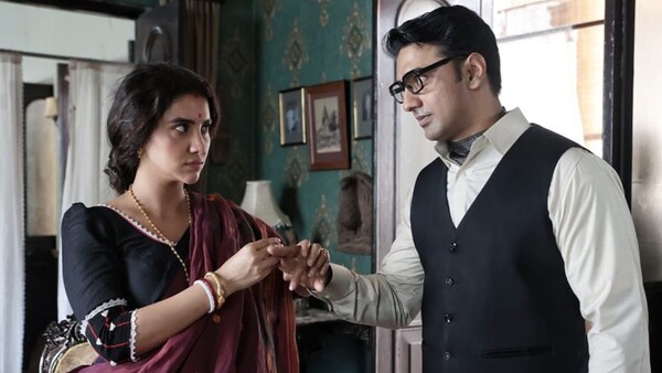 Byomkesh O Durgo Rohoshyo: Lagnajita Chakraborty’s Rabindrasangeet adds a soothing effect to Dev and Rukmini Maitra’s romance