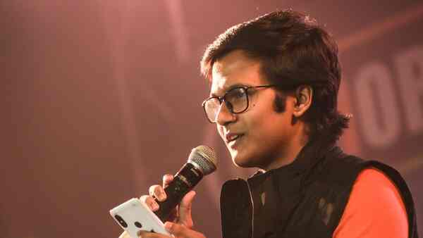 Rwitobroto Mukherjee debuts as a playback singer in a film