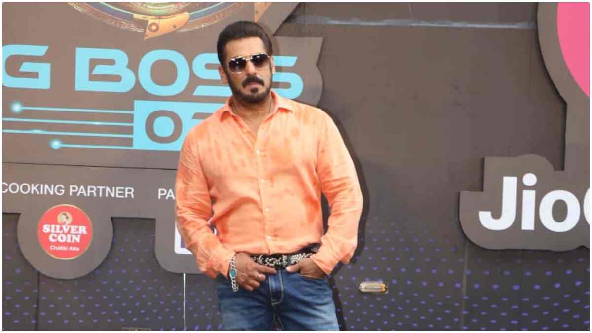 Salman Khan on Bigg Boss OTT 2: Lado jhagdo, par stay within your limit