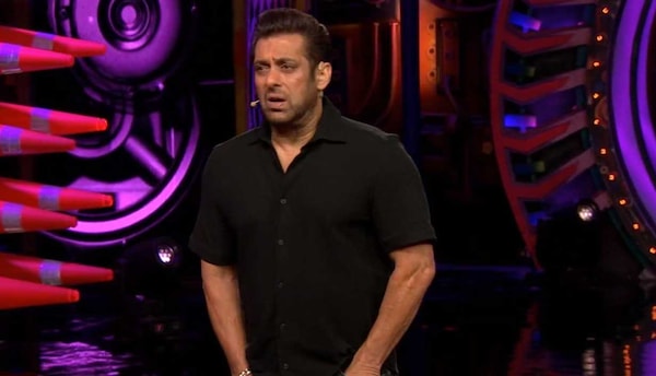 Bigg Boss OTT 2 June 22 2023 Live Updates: Salman Khan schools Jiya Shankar and Aashika Bhatia