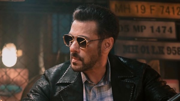 Bhaijaan on a bike: Salman Khan drops a picture of himself with sunglasses on, SEE PIC