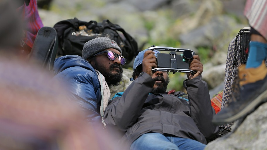 Sanal Kumar Sasidharan during the shoot of Kayattam