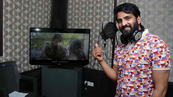 Gulu Gulu: Santhanam begins dubbing for Rathna Kumar's madcap entertainer