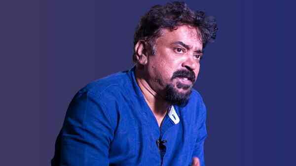 Barroz: Mohanlal is one of the best directors to work with, says Santosh Sivan