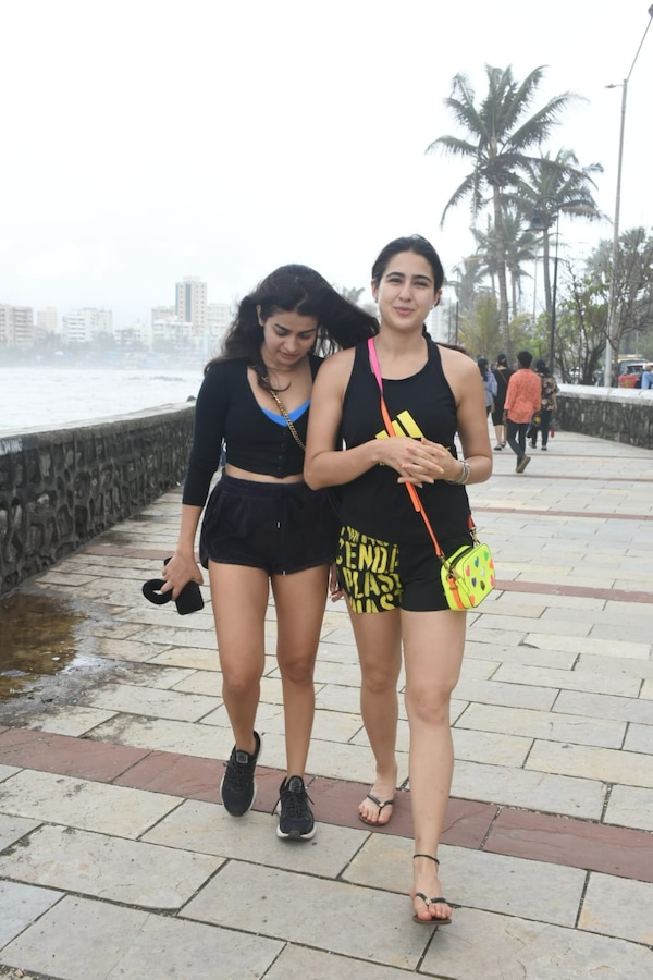 Sara Ali Khan, Tanya Ghavri (Manav Manglani)